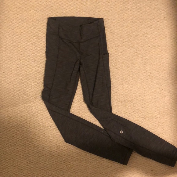 Lulu lemon leggings - Picture 1 of 3